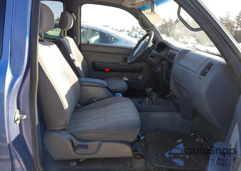 1999 Toyota Tacoma из США, поврежденный, VIN 4TAWN72N7XZ483890